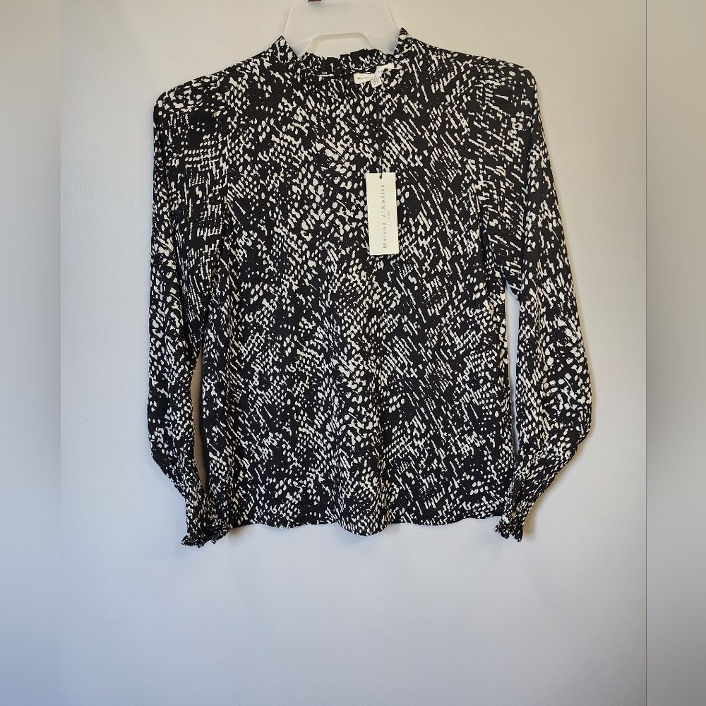 NWT XS Maddison D'Amelie Blouse